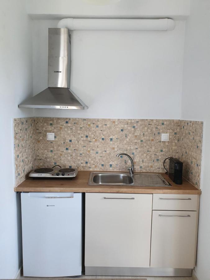 Aristotelis Studios Nidhrion Exteriör bild